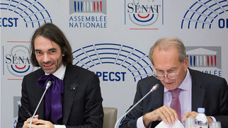Gérard Longuet et Cédric Villani, respectivement Président et Premier Vice-Président de l'OPECST lors de la réunion constitutive du 9 novembre 2017