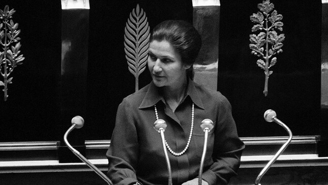 Simone Veil à l'Assemblée Nationale, novembre 1974 - photo 1