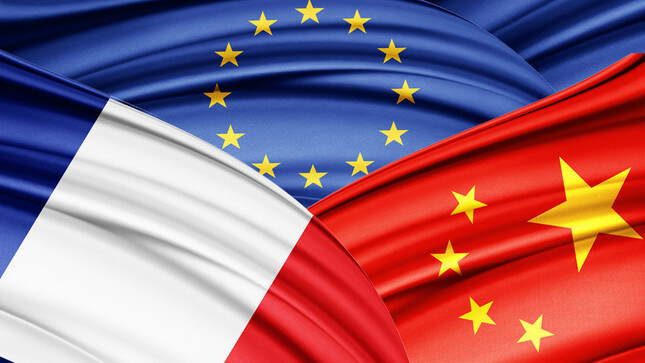 France - Chine - Europe - Drapeaux